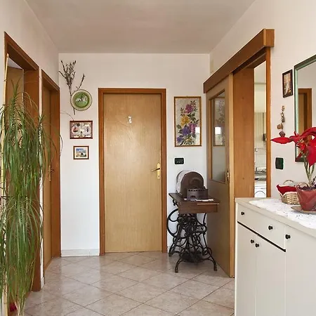 Holiday Ana Apartment *