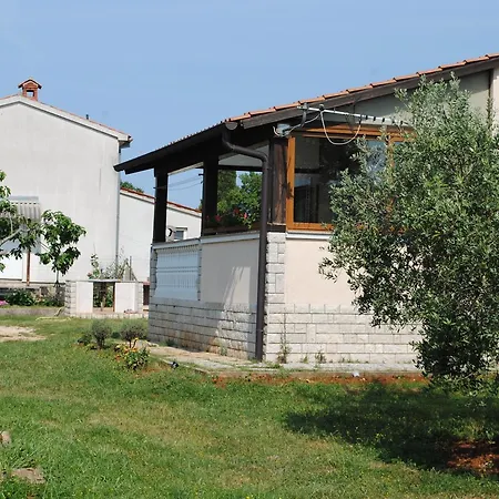 Holiday Ana Apartment *