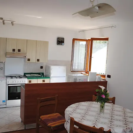 Holiday Ana Apartment *