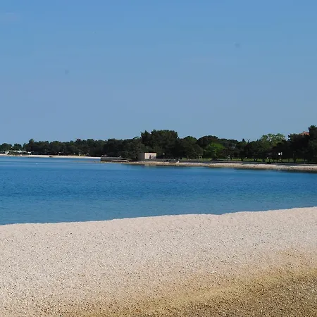 Holiday Ana Apartamento